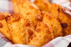 descubra 10 sabores de pasteis super diferentes